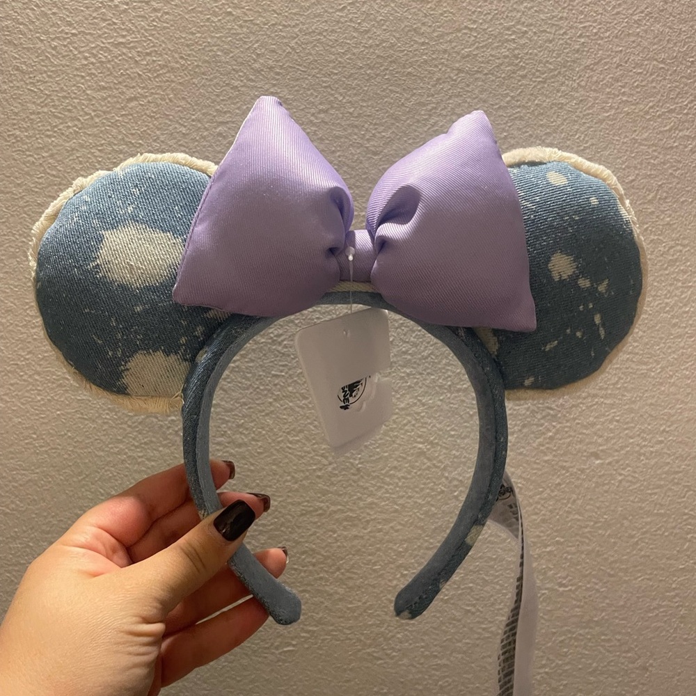 Minnie Disney Ears - Picture 1 of 1